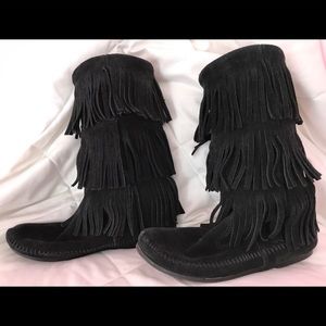 Minnetonka black fringe boots